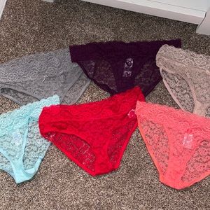 6 Lace Panties (never worn)